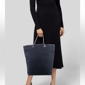 - Authentic GG Large Canvas Tote